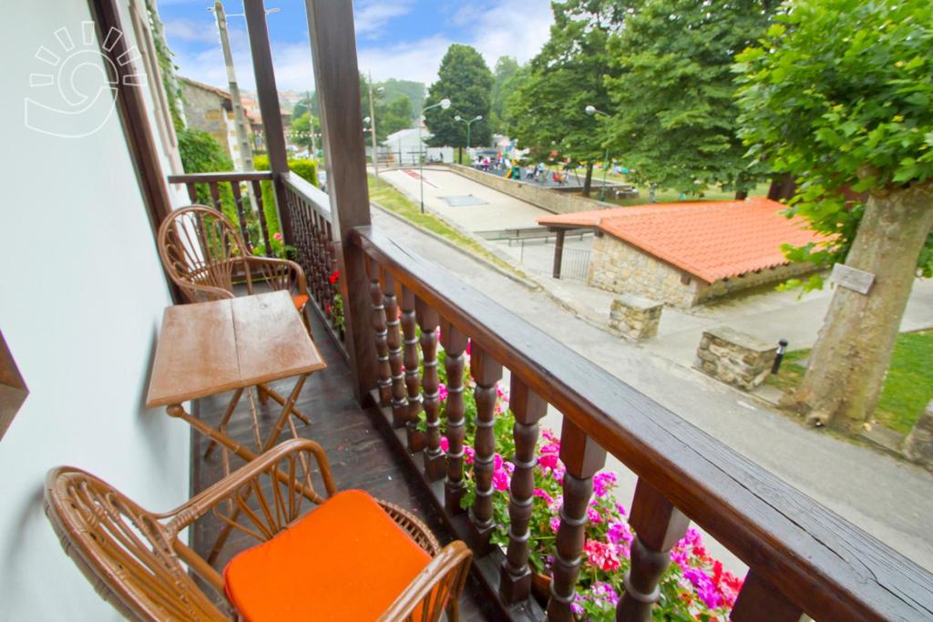 A balcony or terrace at Posada Revolgo
