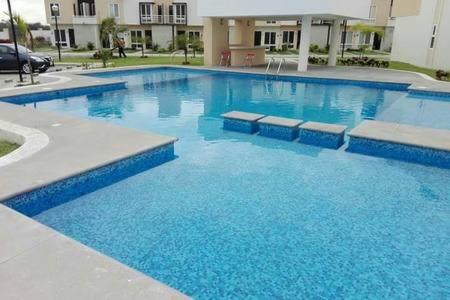 Bazén v ubytování Casa con alberca y laguna nebo v jeho okolí
