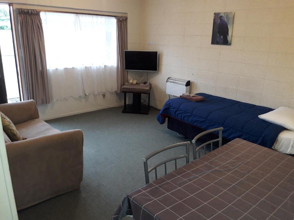 
Two-Bedroom Apartment (5 Adults)
