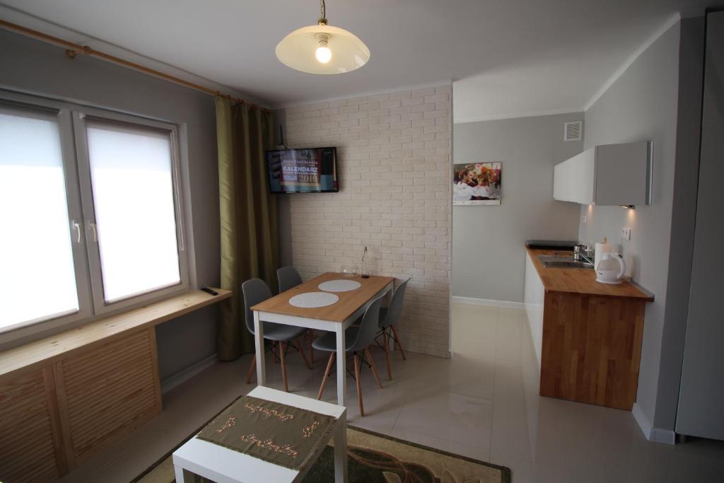 Kuchyňa alebo kuchynka v ubytovaní Apartament pod Jasną Górą