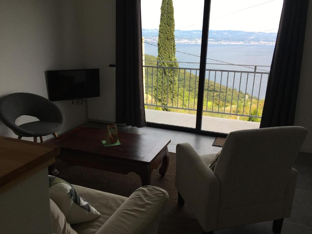 Příroda nedaleko apartmánu