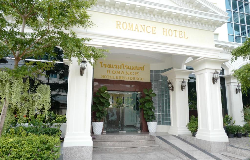Romance Hotel Sukhumvit 97 - Resim 10
