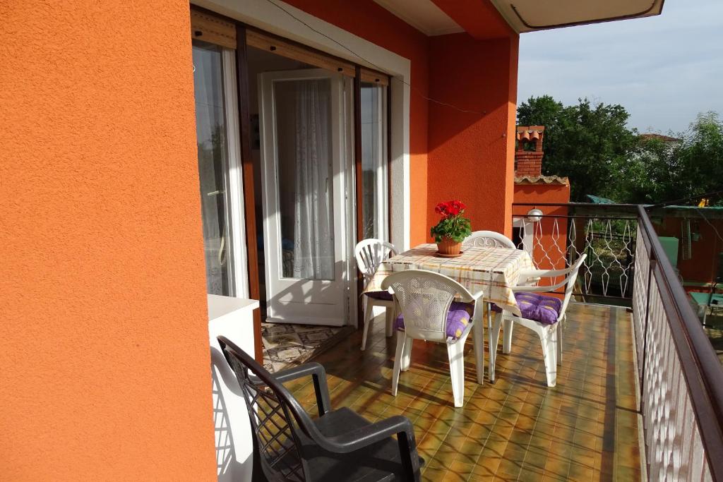 Balkón alebo terasa v ubytovaní Apartment Parenzana Bibali 65 A 52460-Buje