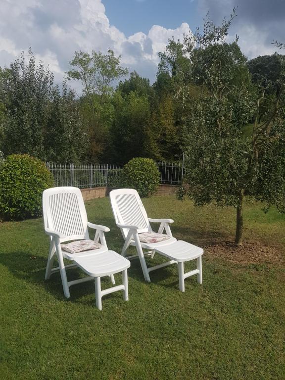 Ogród w obiekcie Camere Montalbano