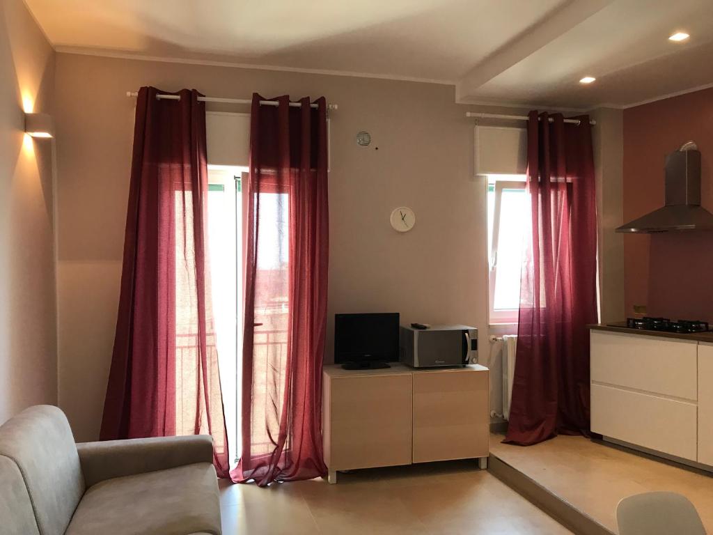 Telewizja i/lub zestaw kina domowego w obiekcie Apartment Antonella