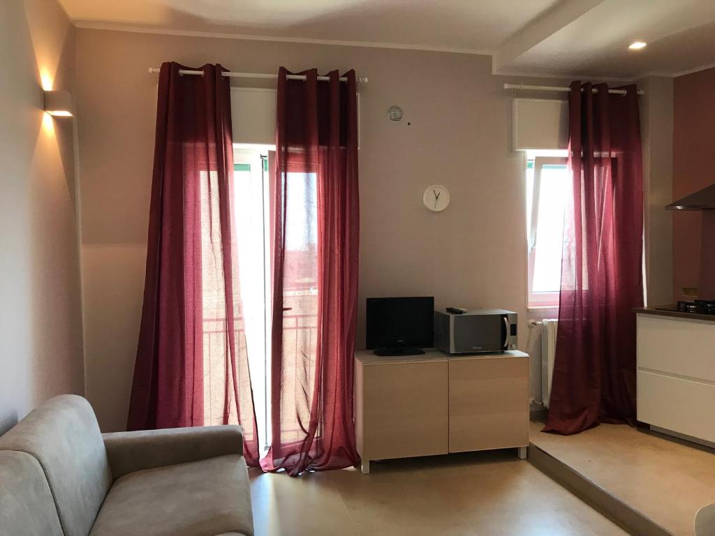 Telewizja i/lub zestaw kina domowego w obiekcie Apartment Antonella