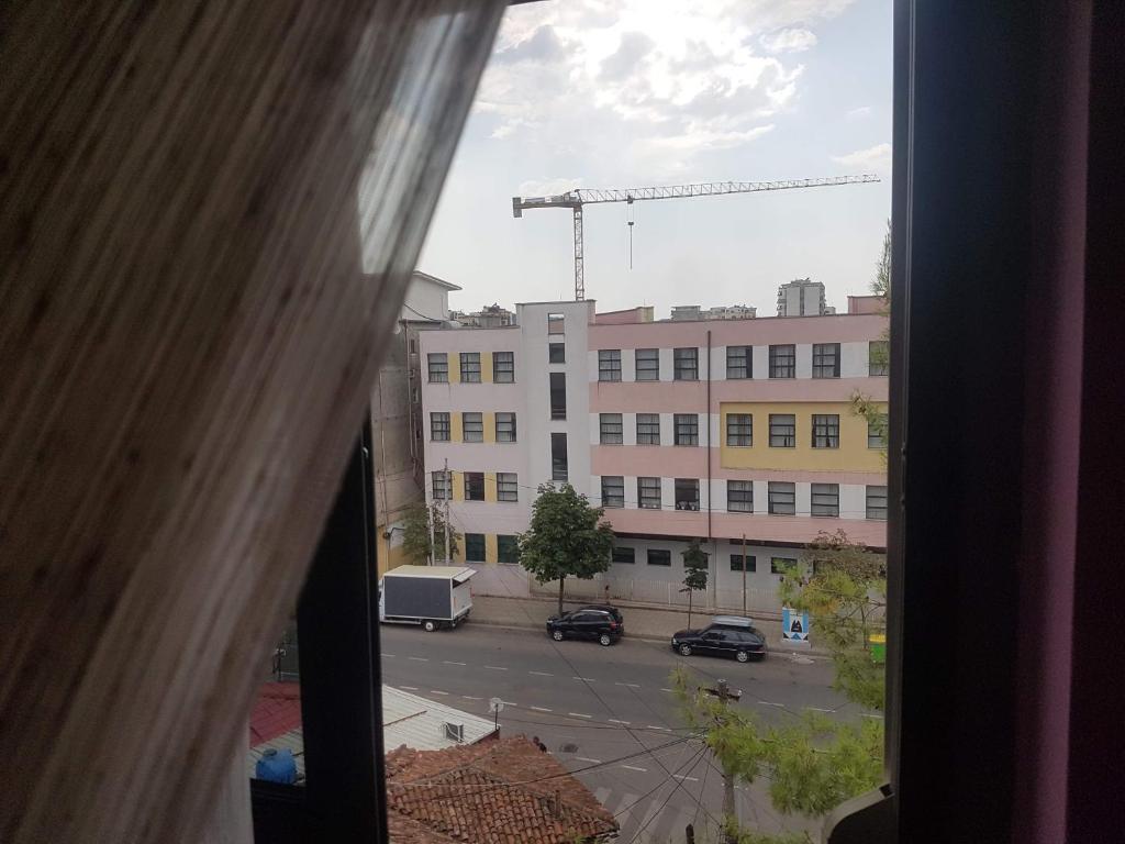 Elisabet Tirana - Apartment