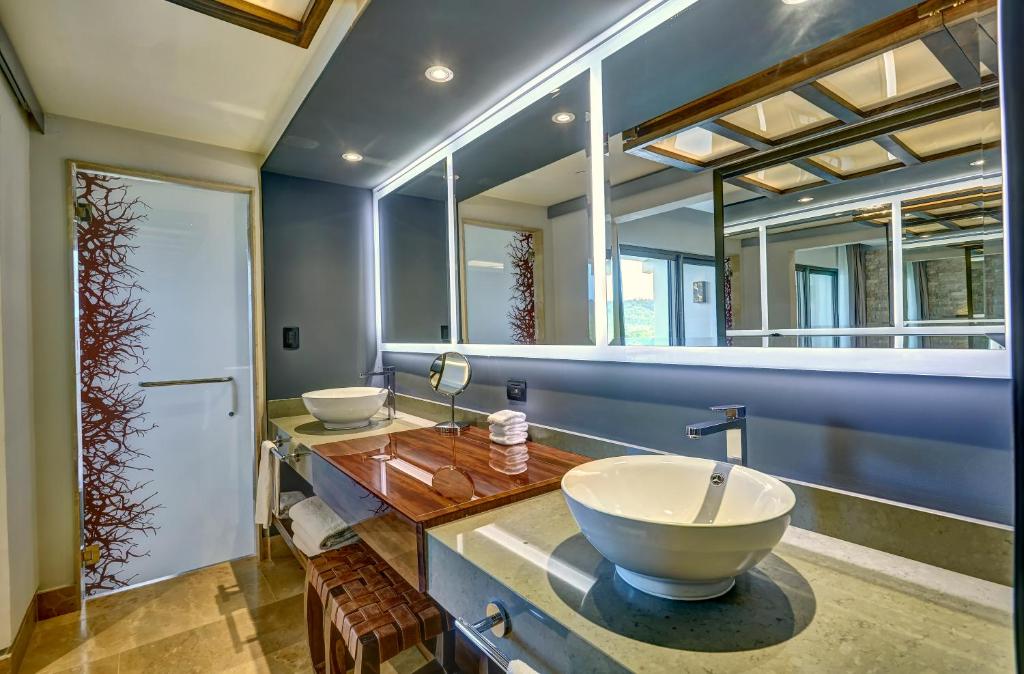 Planet Hollywood Costa Rica, An Autograph Collection All-Inclusive Resort - Star Class Junior Suite Ocean View