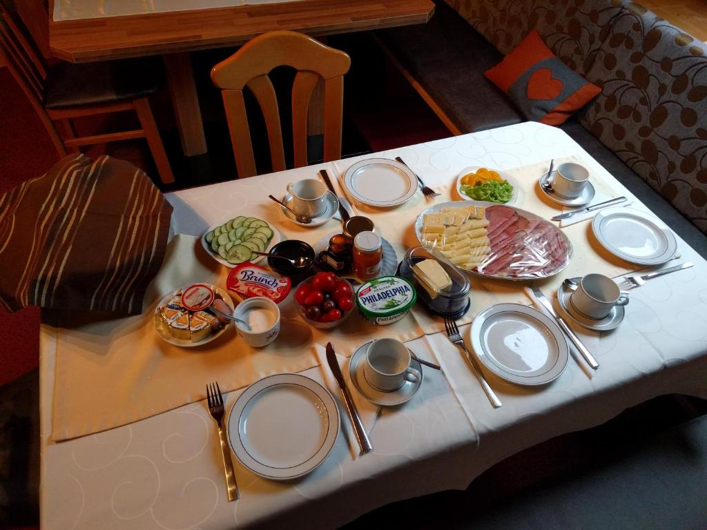 Jídlo v apartmánu nebo okolí