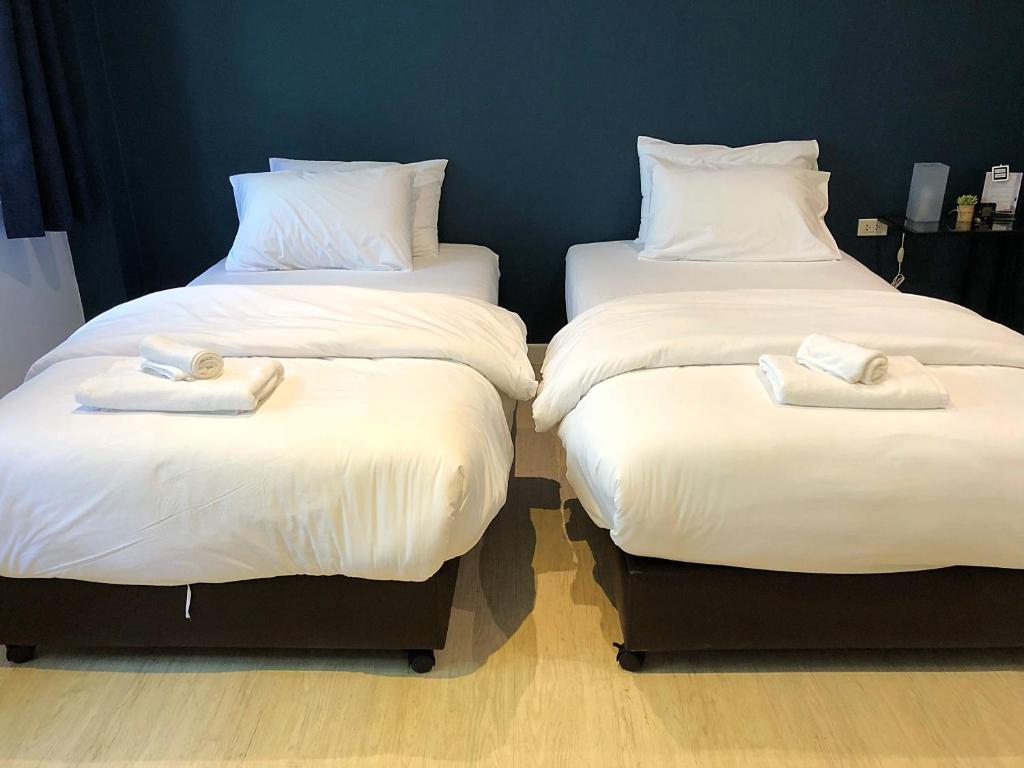 Alley living rama8 - 18