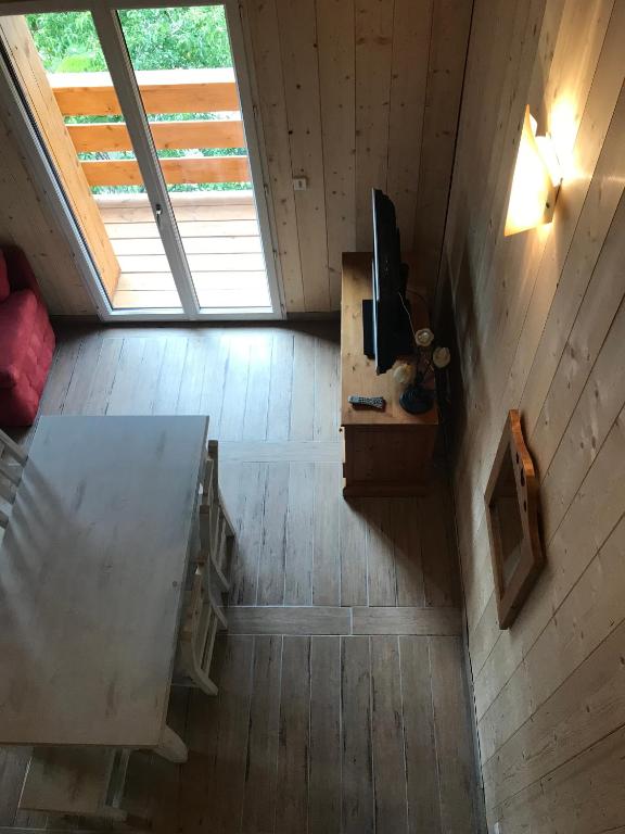 TV a/nebo společenská místnost v ubytování Augustine Appartement T3 Mezzanine
