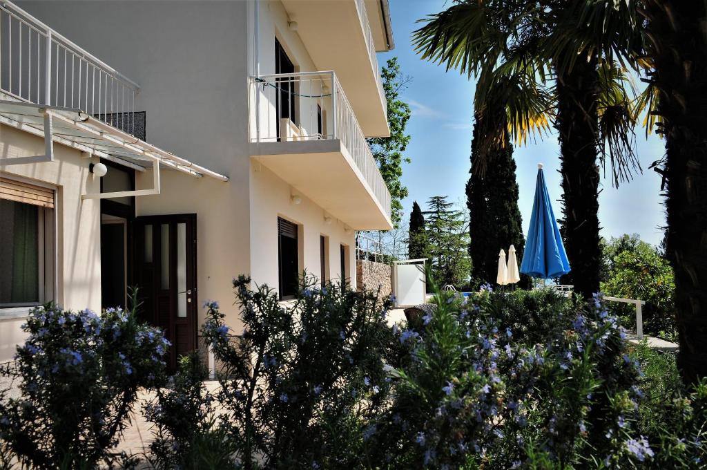 Zahrada ubytování Apartmani Kadmen