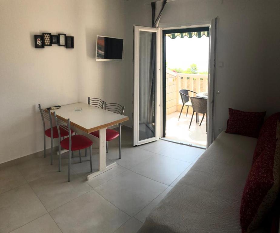 TV a/nebo společenská místnost v ubytování Guest House Marija