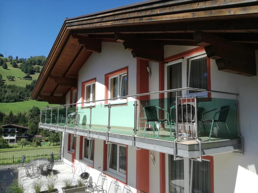 Balkón alebo terasa v ubytovaní Appartement Kitzsteinhorn -Summercard included