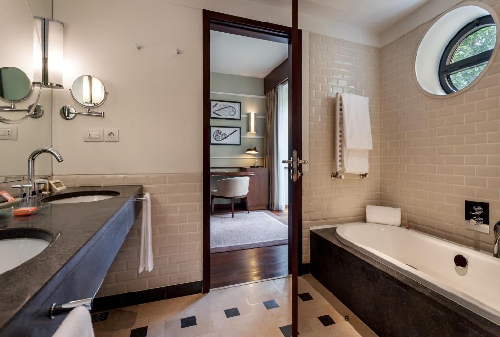 Koupelna v ubytování Terra Nostra Garden Hotel