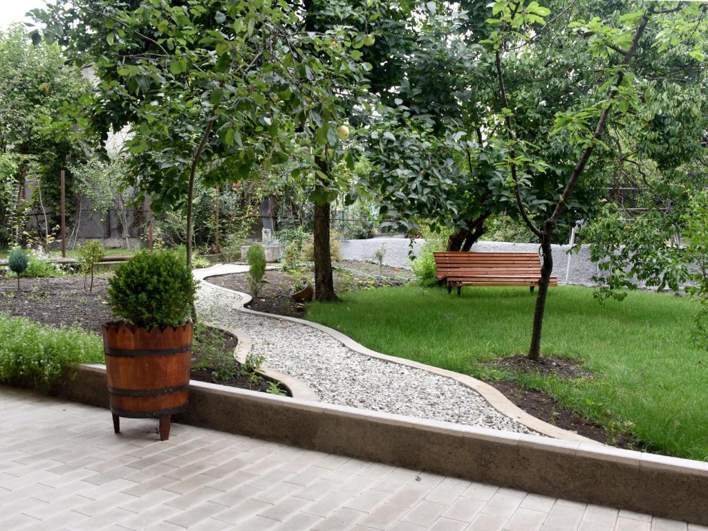 Zahrada ubytování Guest House Kartuli Suli