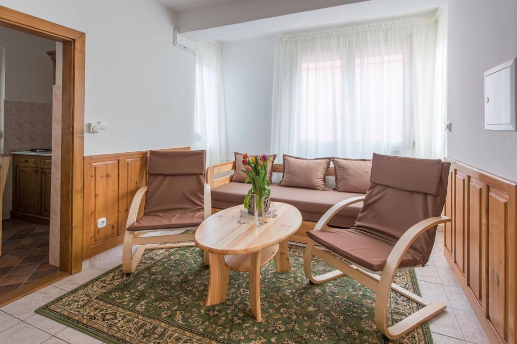 Hajdu Apartman 3. 4200 Hajdúszoboszló, Ibolya utca 4. kép - 1