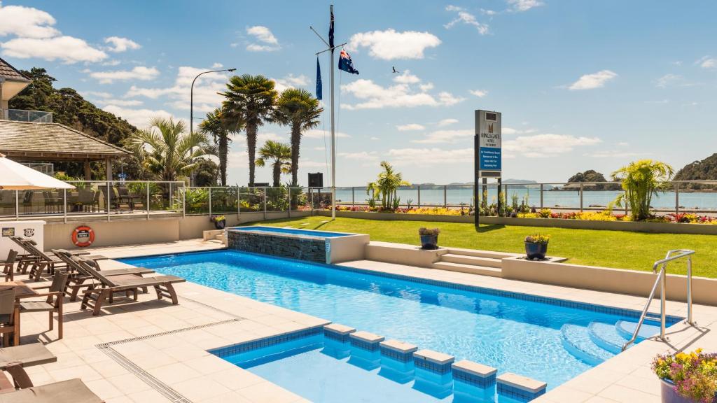 Bazén v ubytování Kingsgate Hotel Autolodge Paihia nebo v jeho okolí