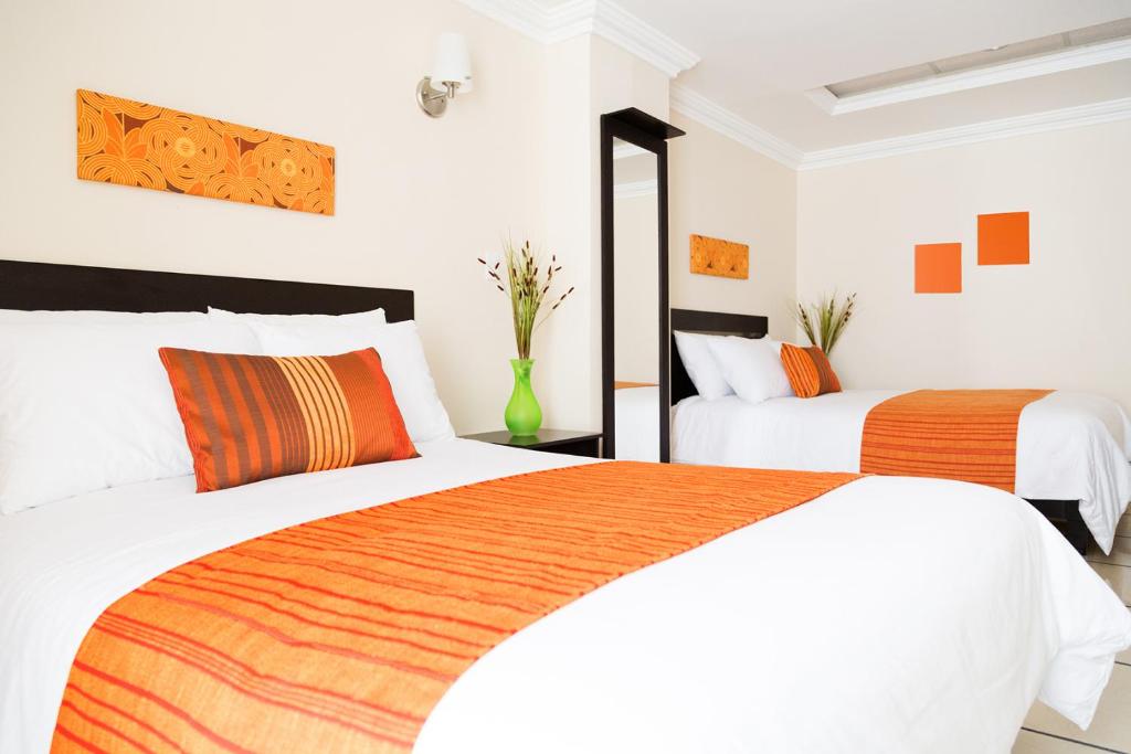 Postel nebo postele na pokoji v ubytování Inn Express Hotel Tula