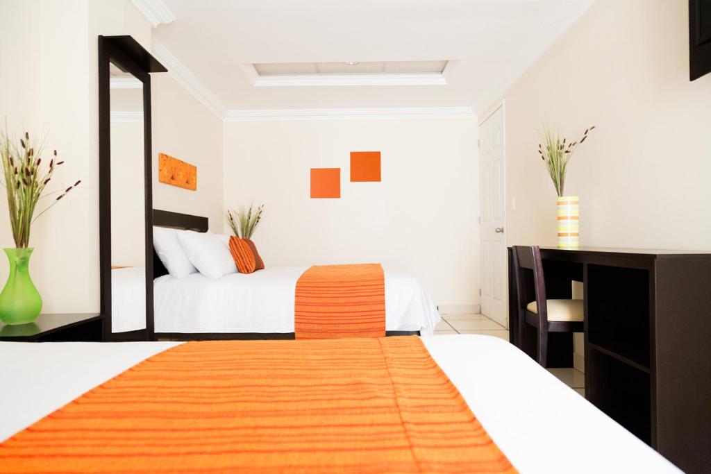 Postel nebo postele na pokoji v ubytování Inn Express Hotel Tula