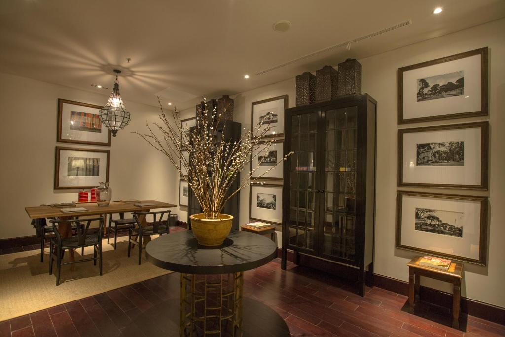 Posezení v ubytování The Shalimar Boutique Hotel