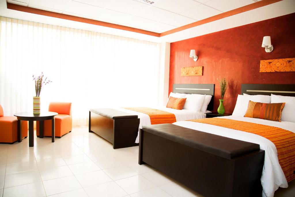 Postel nebo postele na pokoji v ubytování Inn Express Hotel Tula
