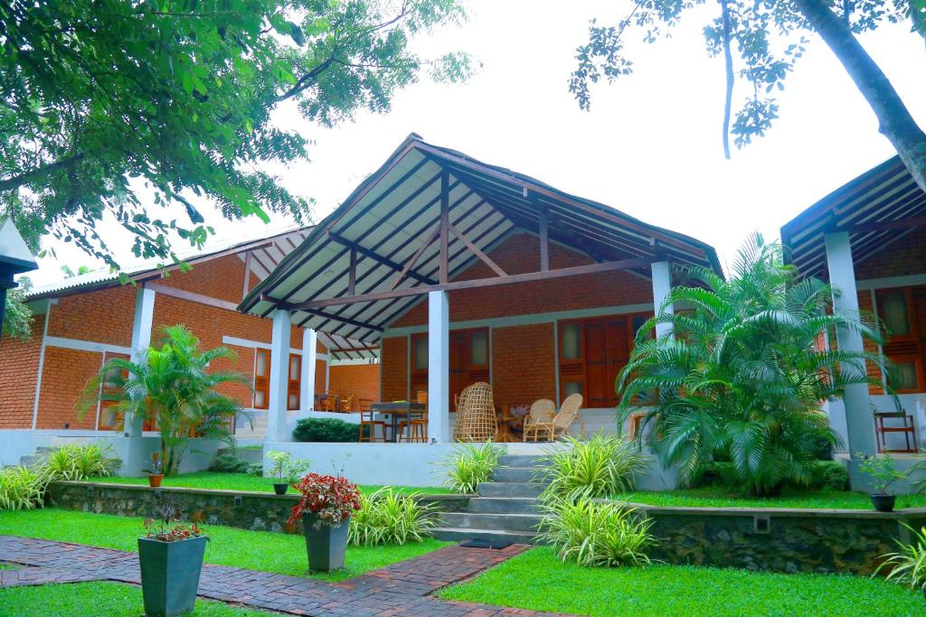 Hotel Viverra - Housity