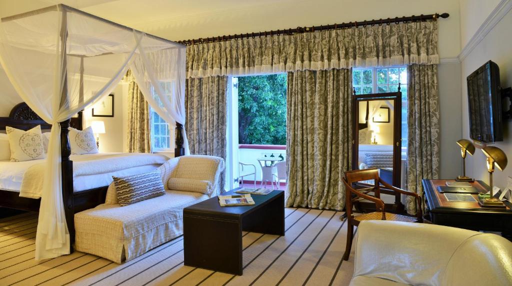 Classic Rooms (30) - The Victoria Falls Hotel