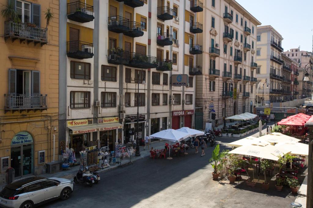 Palermo In Suite Aparthotel - Resim 37