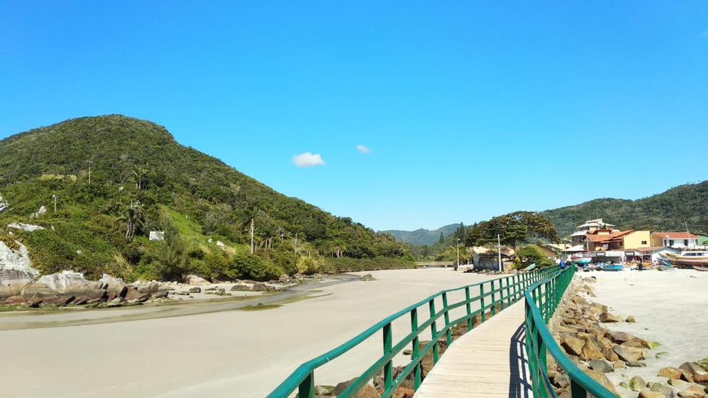  Apto Armação do Sul Ilha