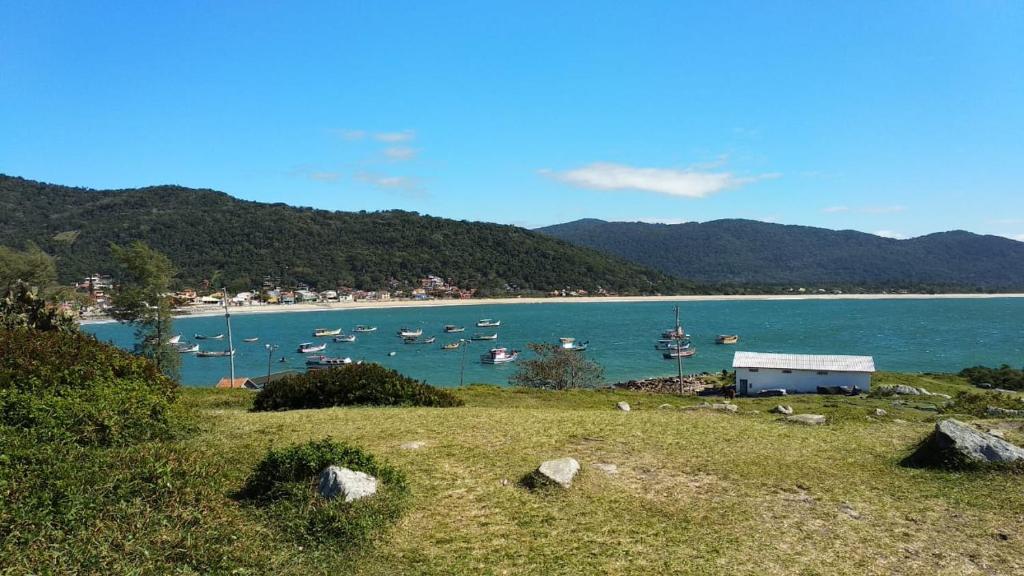  Apto Armação do Sul Ilha