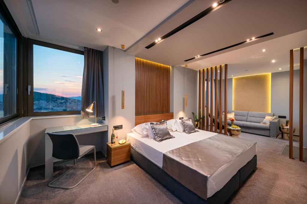 Royal Suites-Sky - 8