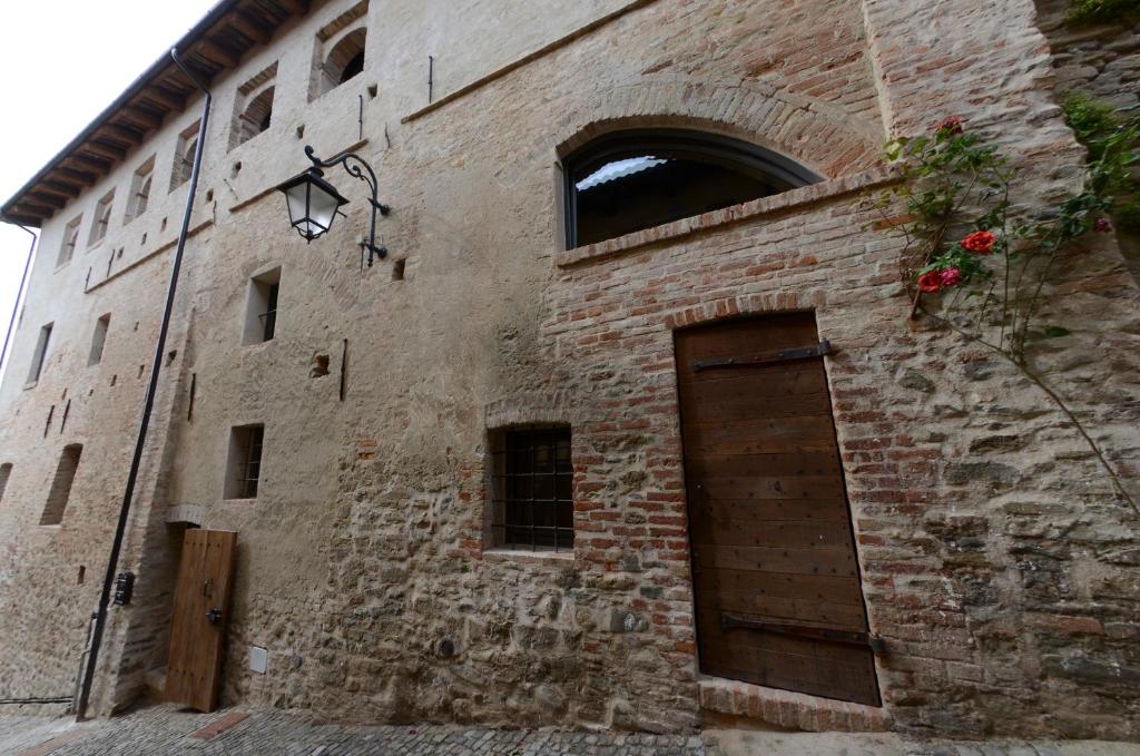 Fotografie z fotogalerie ubytování Palazzo d'Assi - Guest house v destinaci Monforte dʼAlba