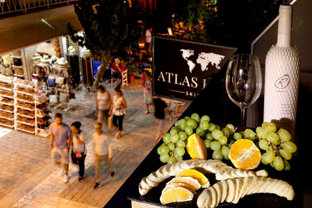 Atlas Skiathos - 16