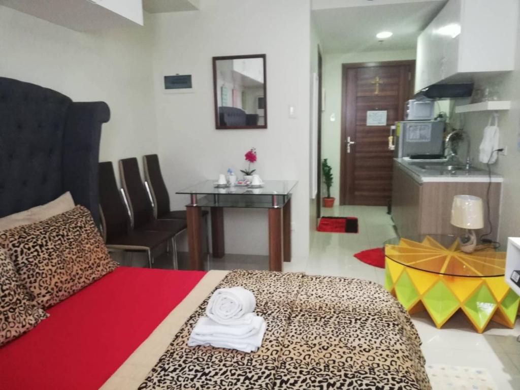 Nica's Place Property Management Services at Horizons 101 Condominium - Apartment With Sea View