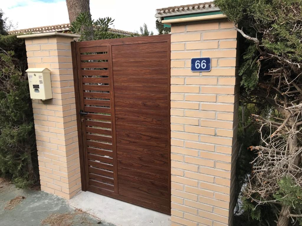 Casa con terraza, Dehesa de Campoamor – Updated 2022 Prices