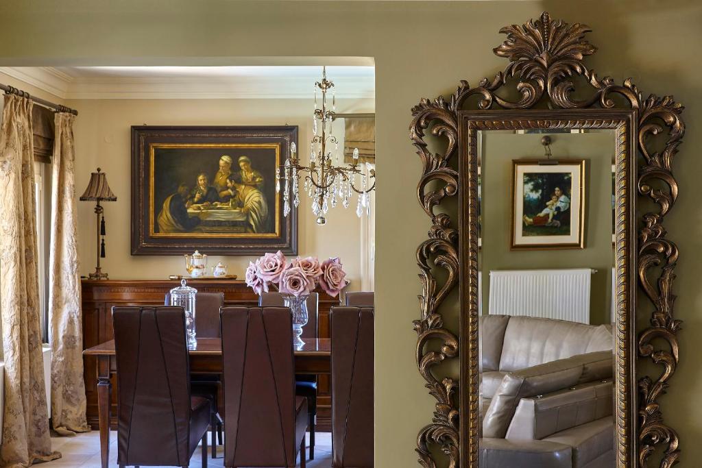 Fotografie z fotogalerie ubytování Villa Living E-motion v destinaci Goúrnai