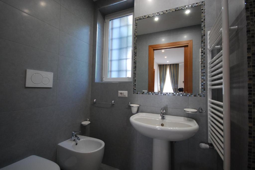 L'Oasi al Pigneto - Guest house - Double Or Twin Room With Private Bathroom