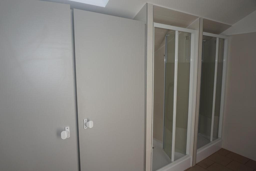 Kwatery pracownicze - Resim 23