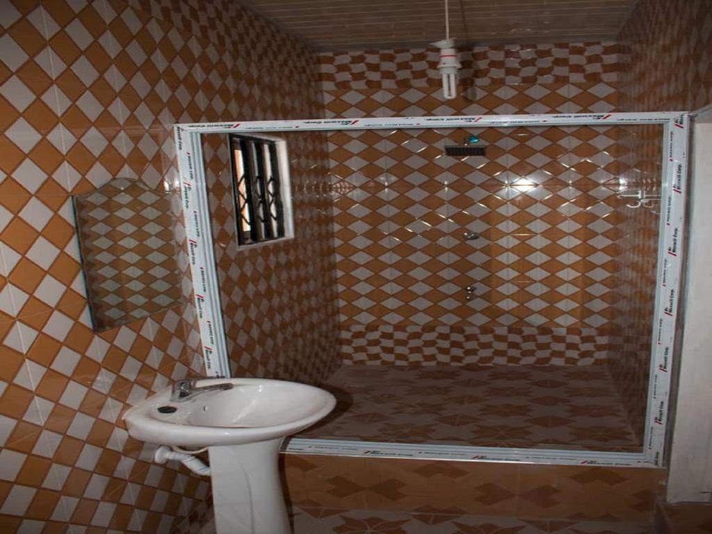 Elizz guest house - Doppelzimmer