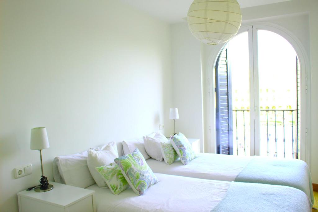 reservar hotel en Pamplona