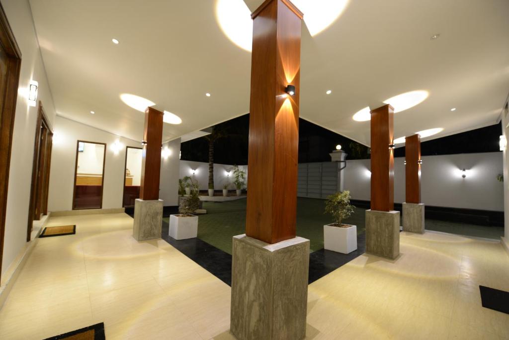 Posezení v ubytování Diva Villa Airport Transit Hotel