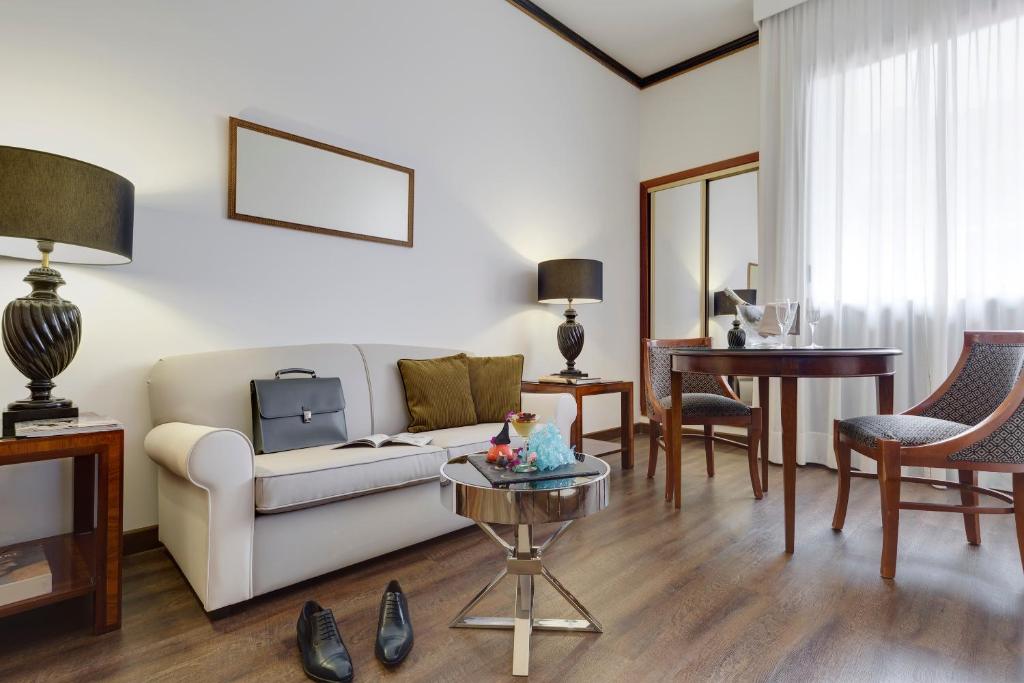 Гостиная зона в Meliá Milano
