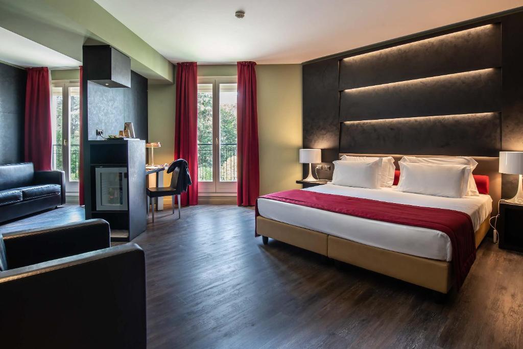 Maranello Palace - Suite