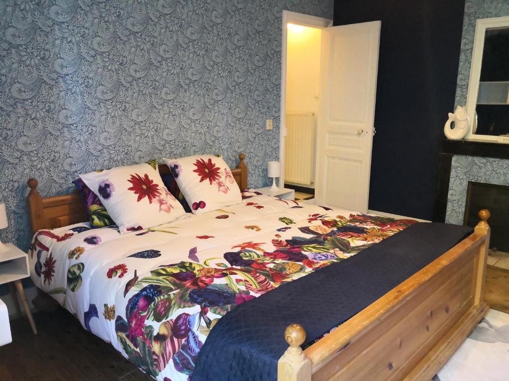 maison courbarien - Double Room