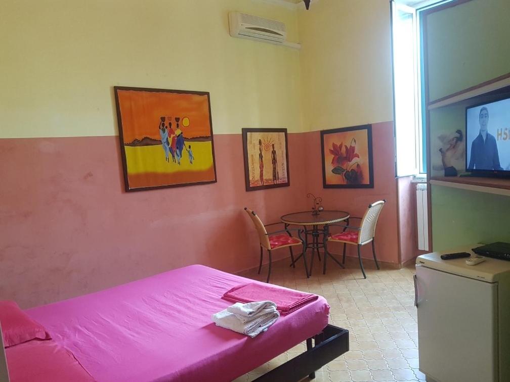 Telewizja i/lub zestaw kina domowego w obiekcie B&B Elio's