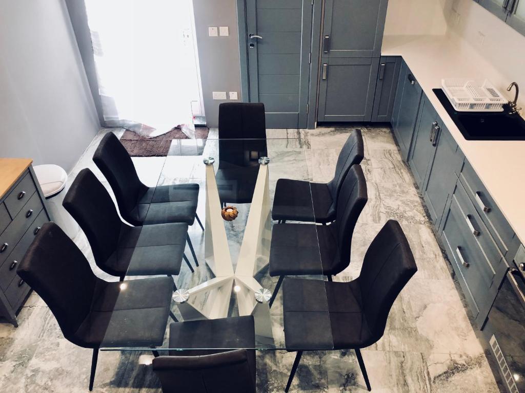 Posezení v ubytování Holiday townhouse in Sliema centre
