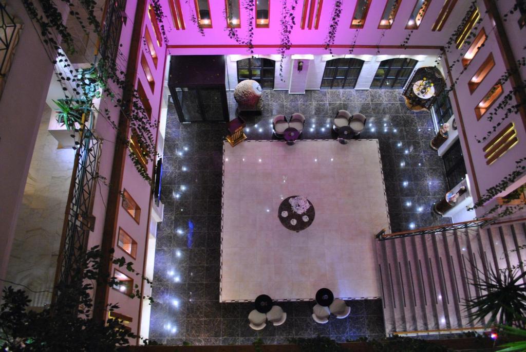Hosté ubytování Larsa Hotel