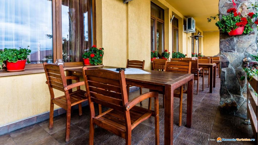 Balkón nebo terasa v ubytování Valea Regilor Reghin