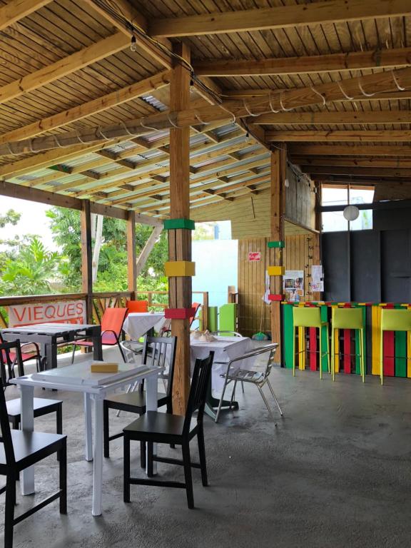 Restaurace v ubytování Vieques Good Vibe Guest House